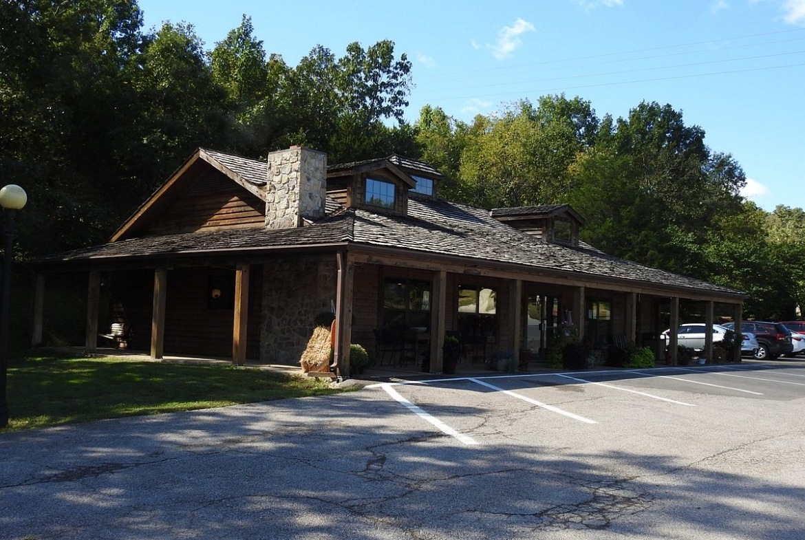 Lost Valley Lake RV Resort check in