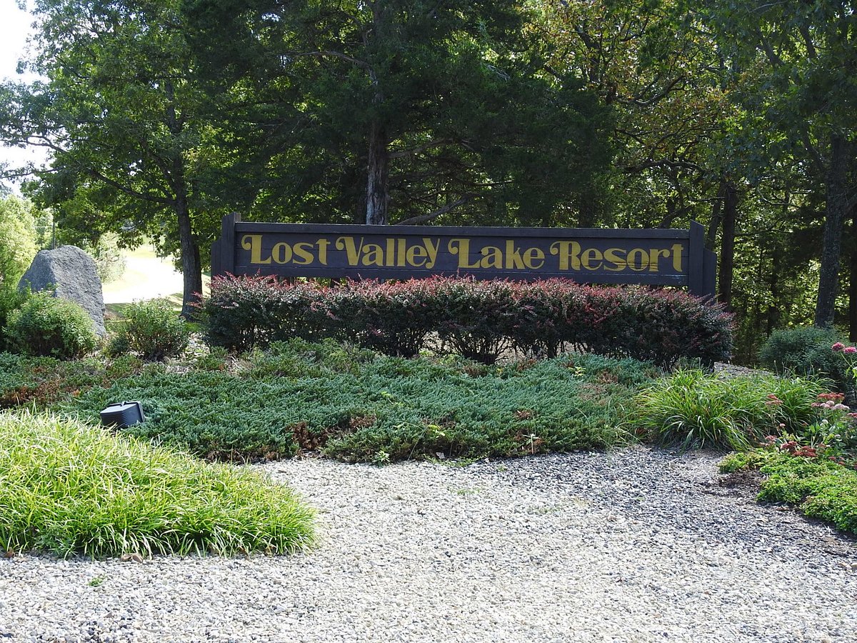 resort sign