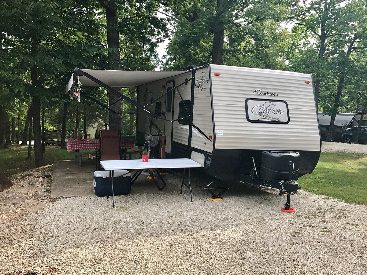 Lost Valley Lake RV Resort set up