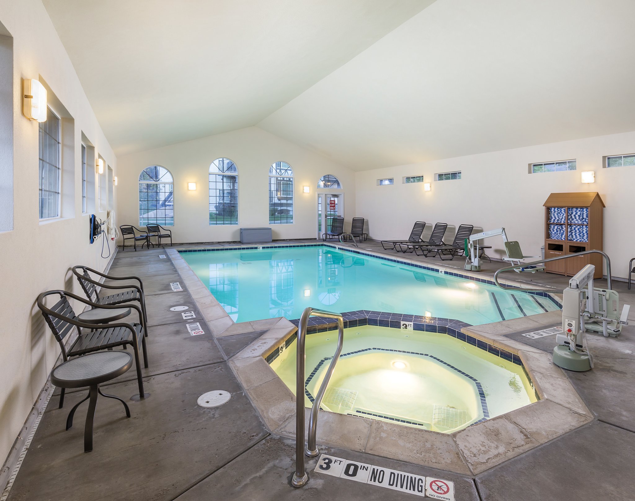 WorldMark Midway Indoor Pool
