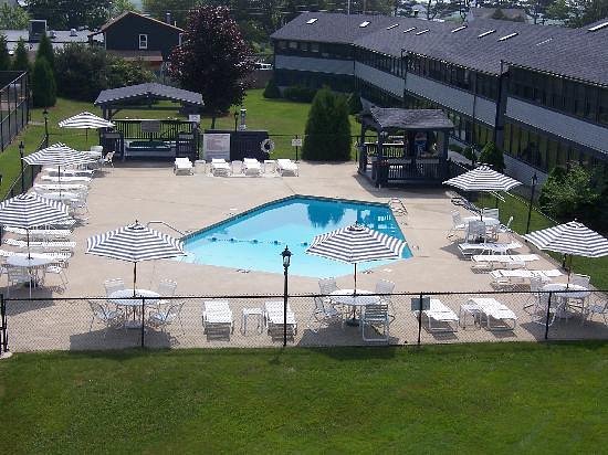 pool