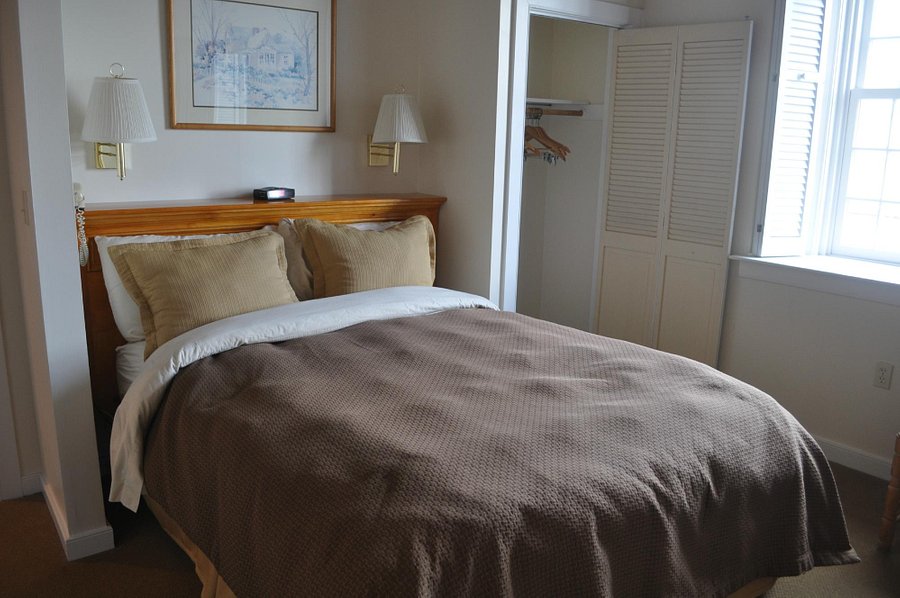 bedroom area