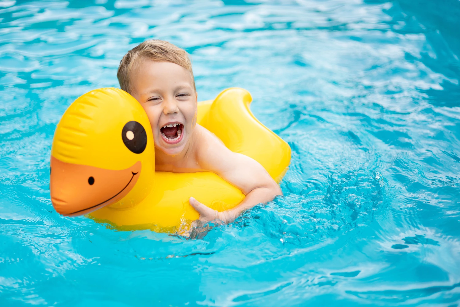 Niagara's Lazy Lakes Camping Resort Pool