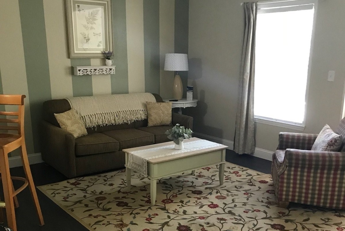 Oak Plantation Vacation Resort living room