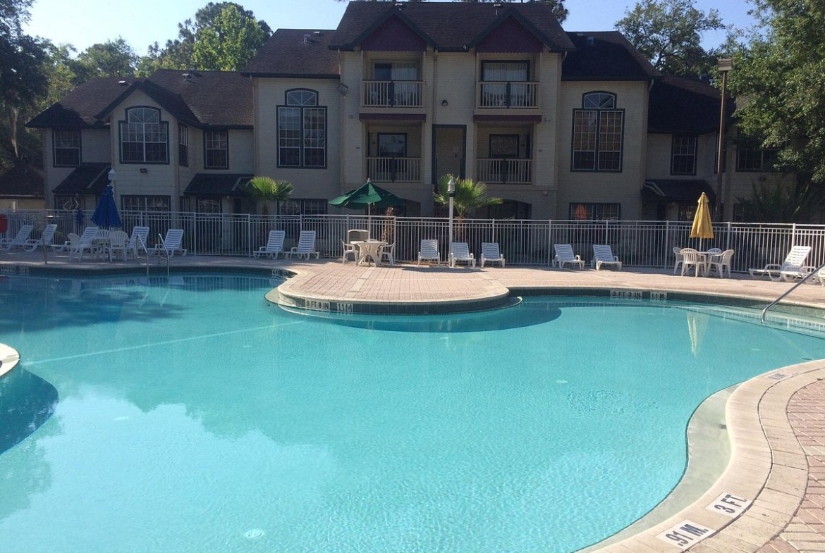 Oak Plantation Vacation Resort pool