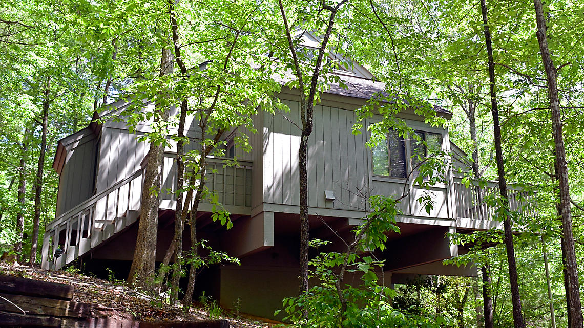 Petit Crest Villas At Big Canoe exterior