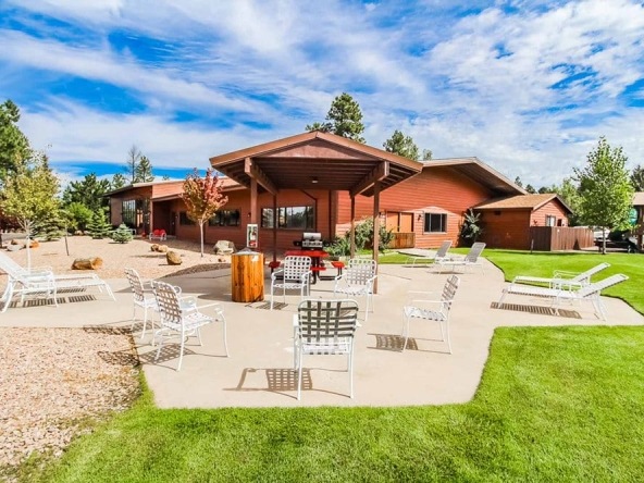 Roundhouse Resort