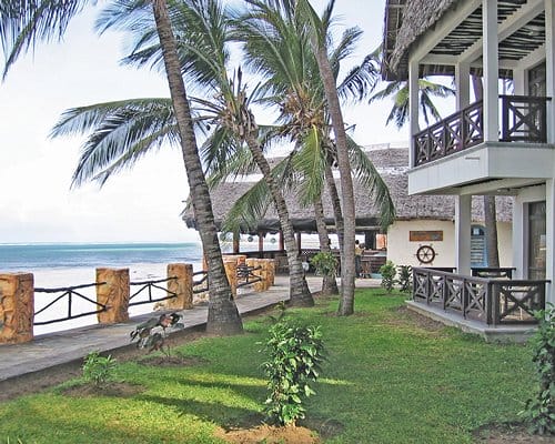 Royal Reserve Safari And Beach Club Exterior