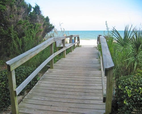 Schooner Beach And Racquet Club Beach Access