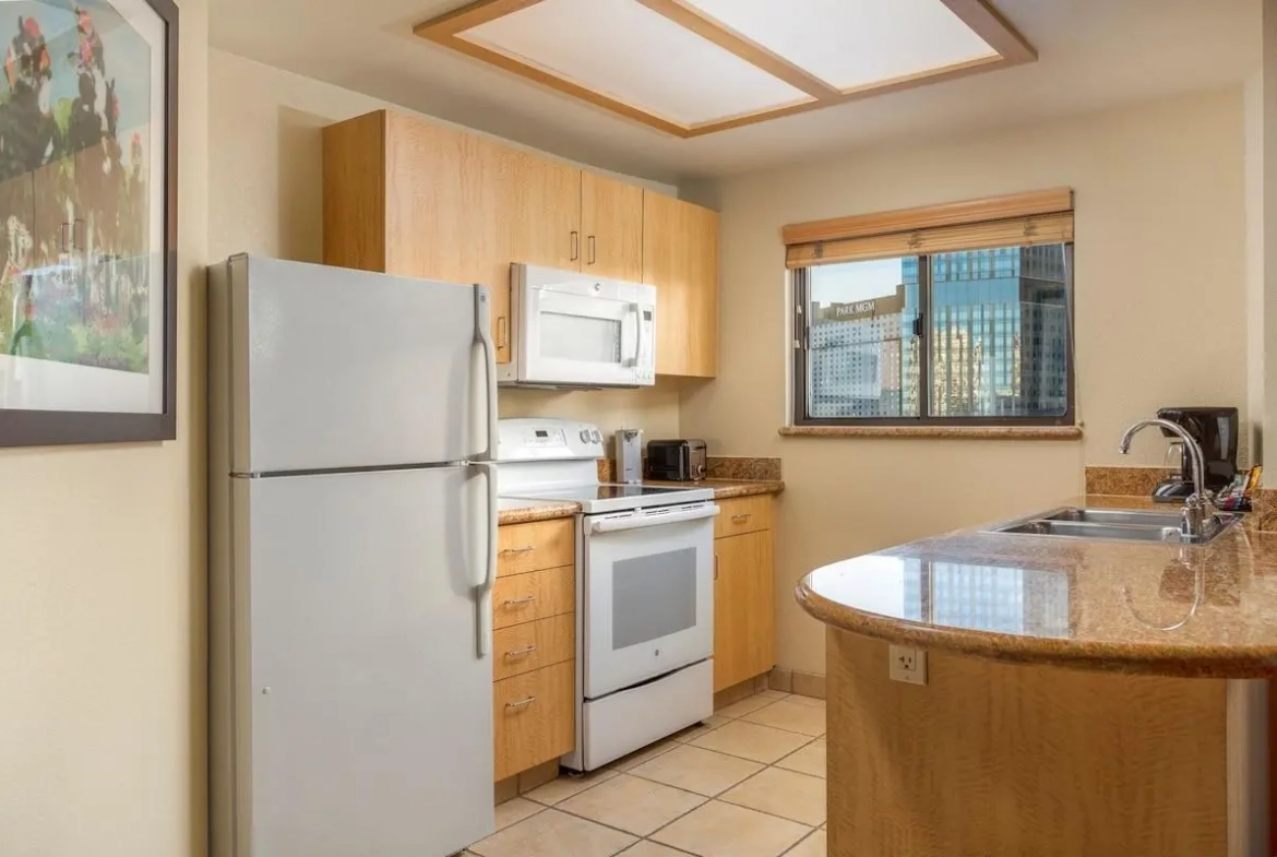 Villas at Polo Towers Kitchen