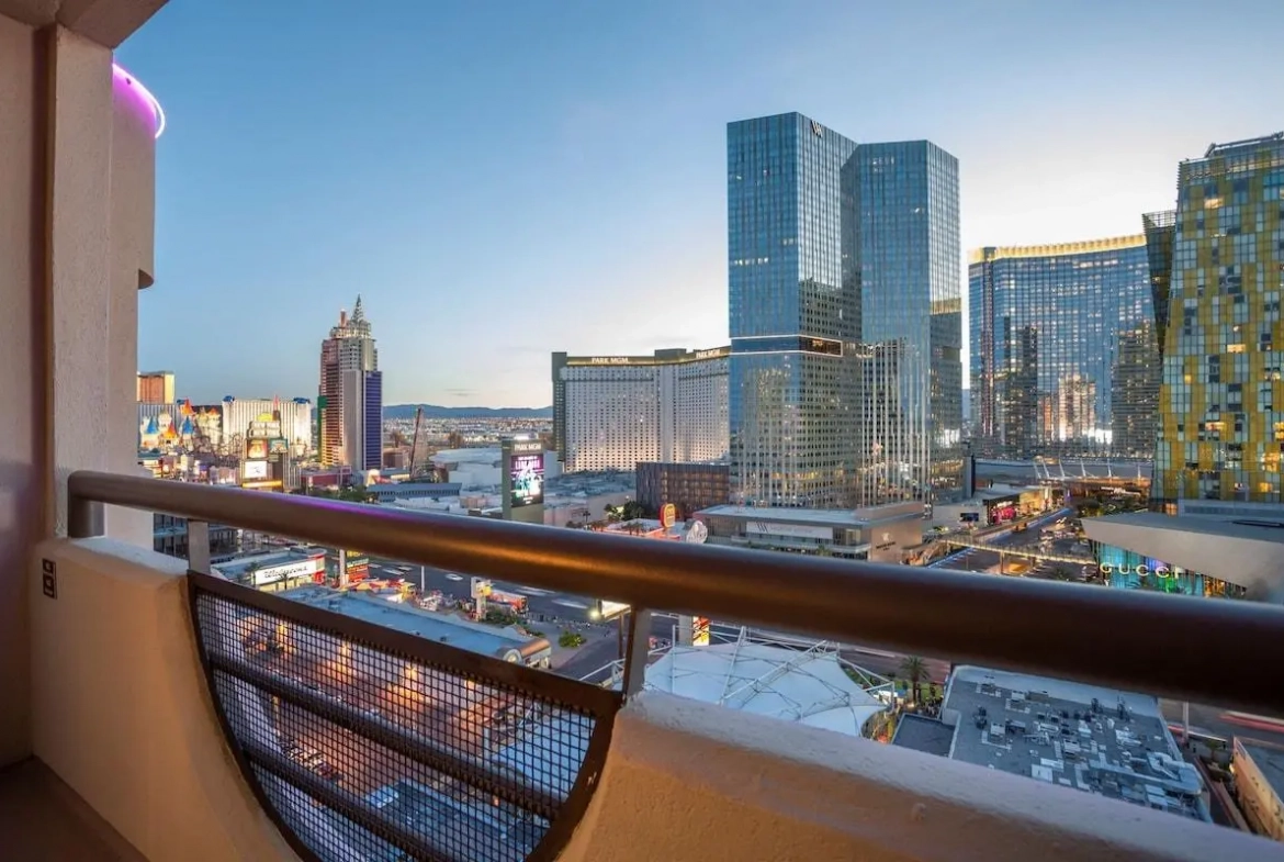 Villas at Polo Towers Las Vegas View: Las Vegas Timeshares for Rent