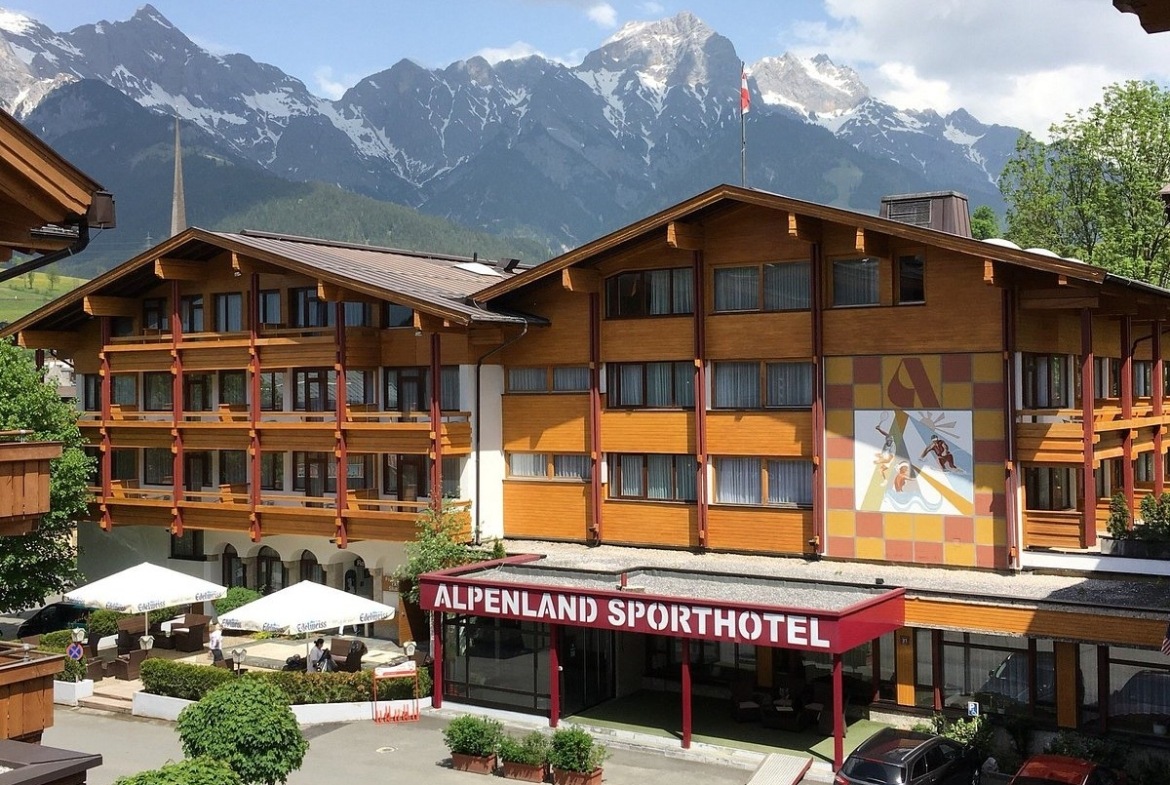 American Resorts Int’l Alpenland Sporthotel – St. Johann 1