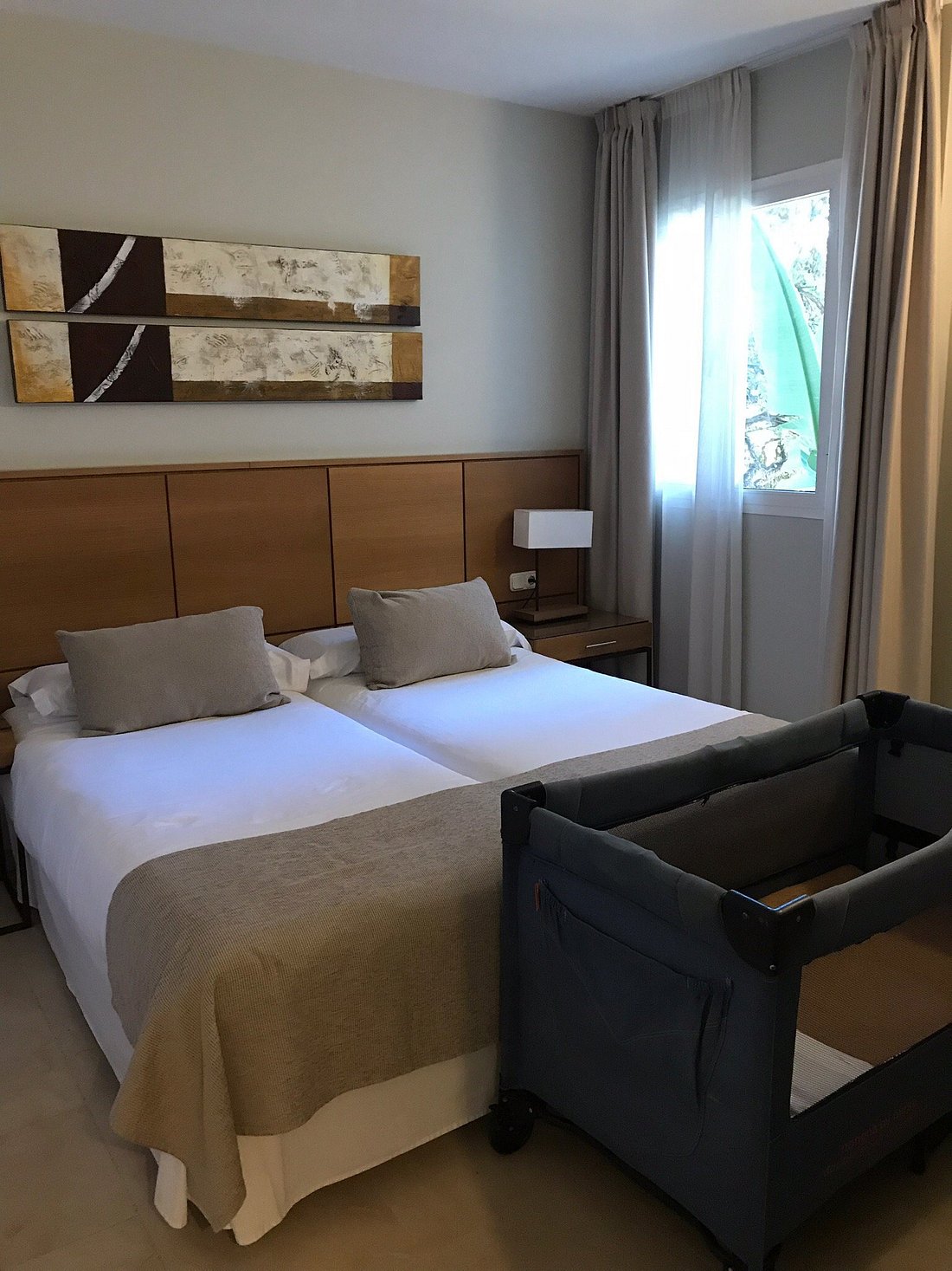 Alanda Club Marbella bedroom