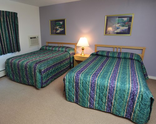 bedroom at Cedarbrook