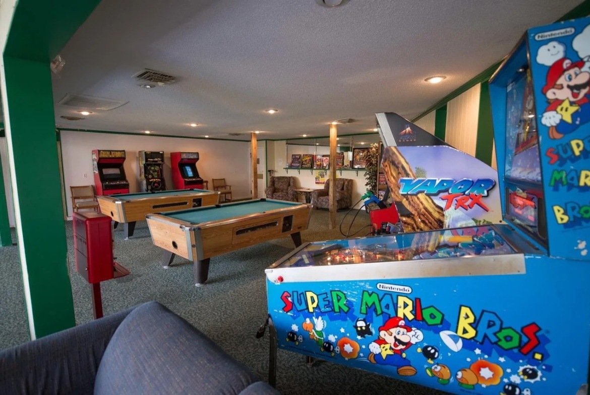 game room