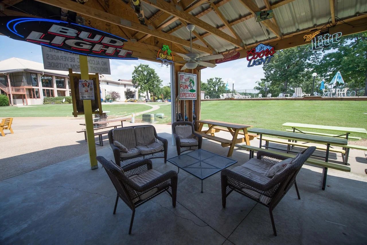outdoor lounge