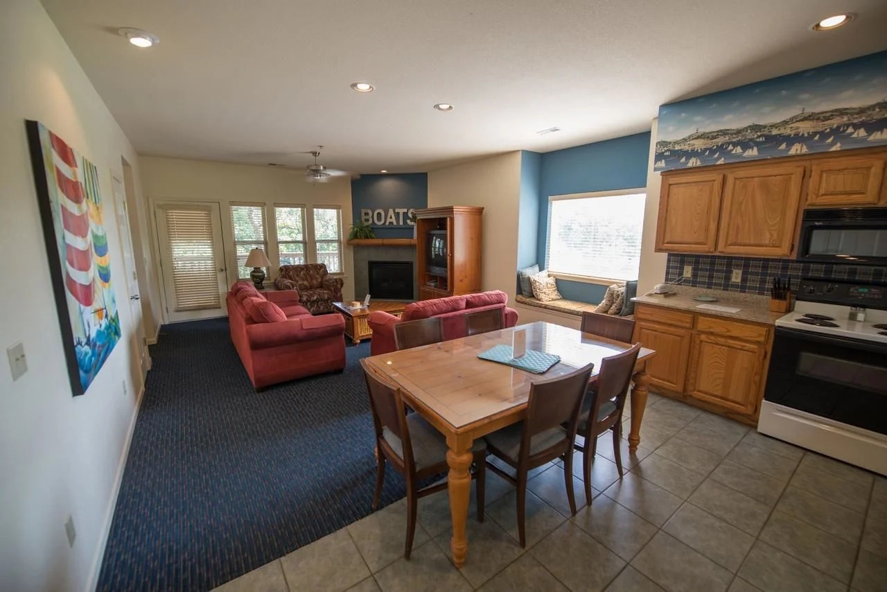 Branson Yacht Club At Rock Lane suite