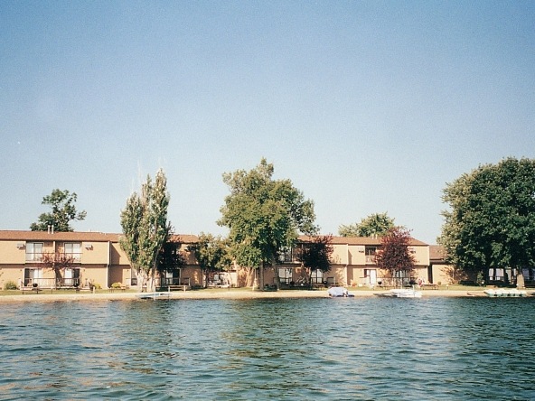 Beach - Breezy Center Resort at Breezy Point Resort