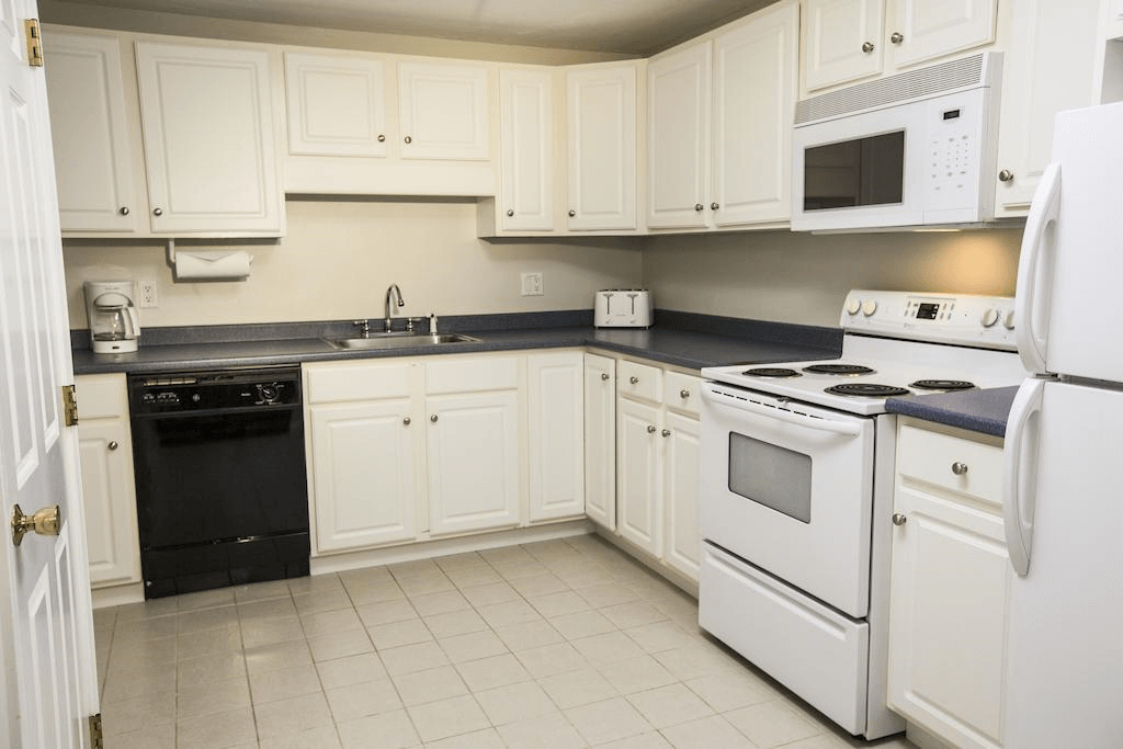 Cape Winds Resort kitchen