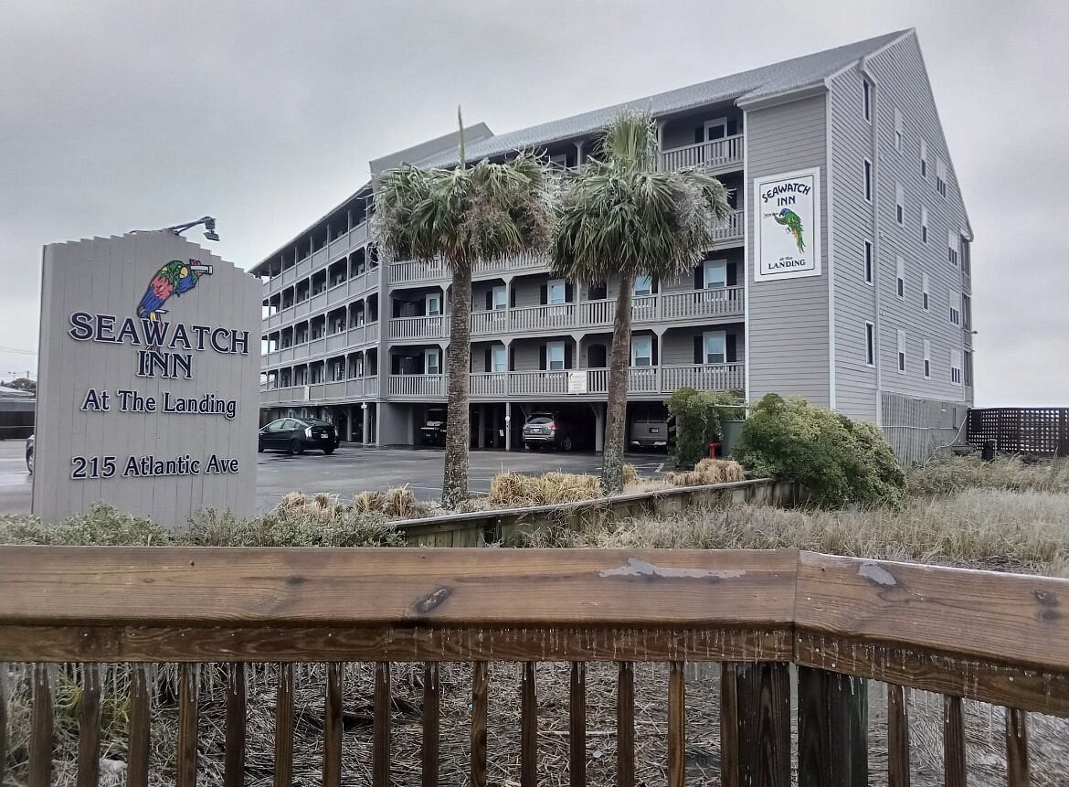 Seawatch Inn at the Landing