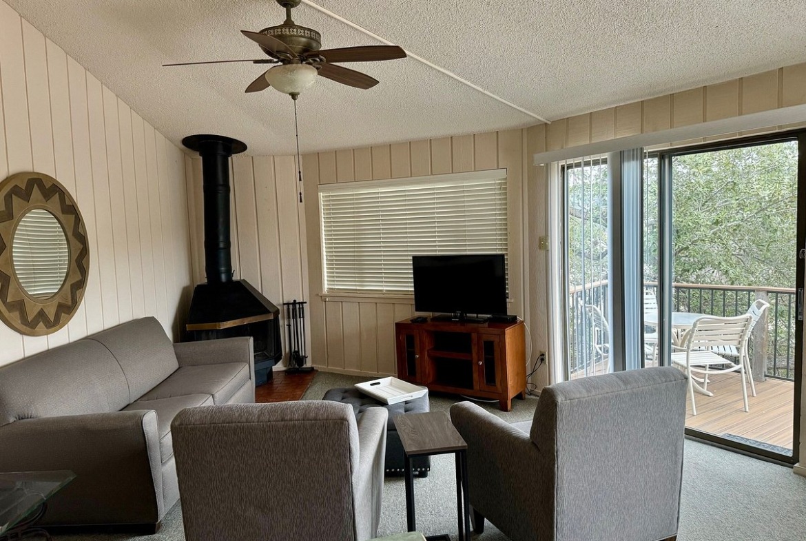 Texas Timeshare In Lakeway Living Area
