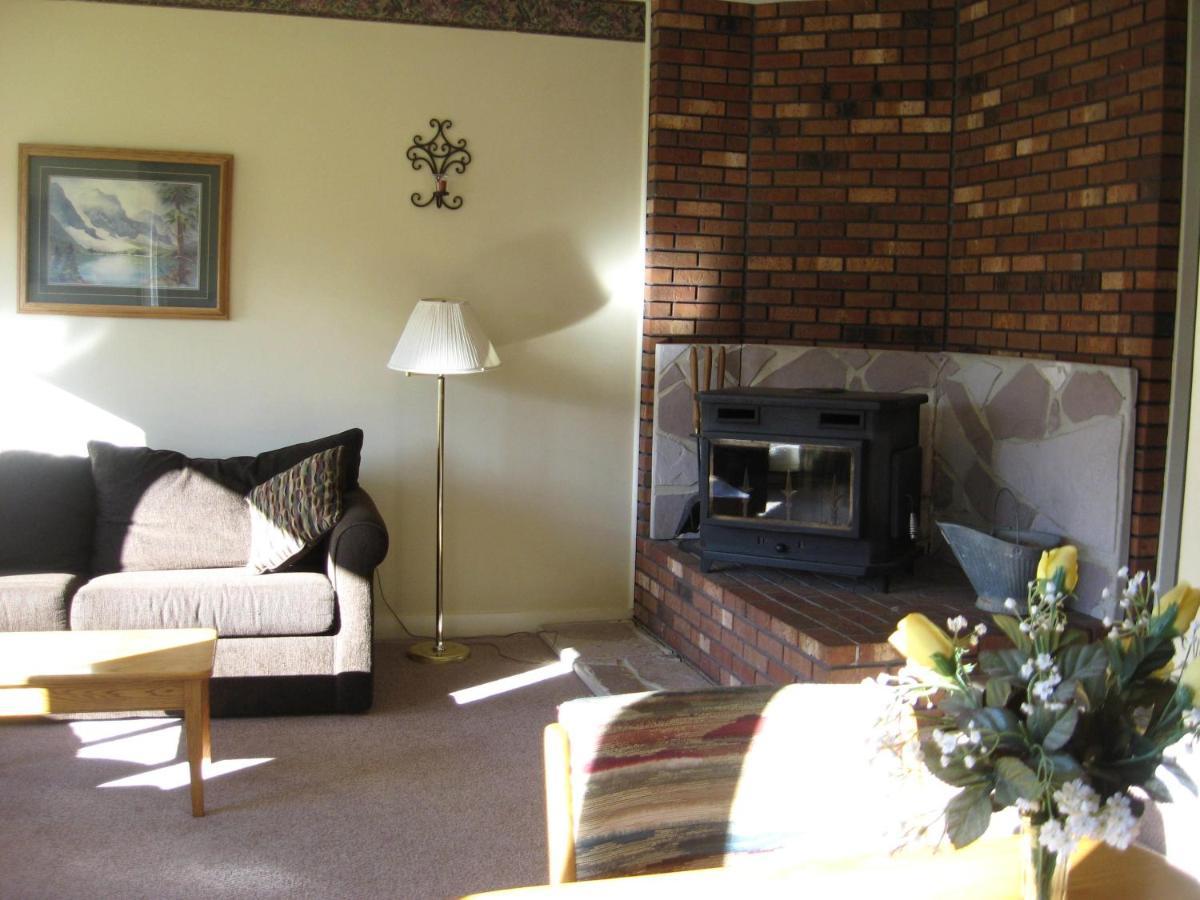 Cathedral Ledge living