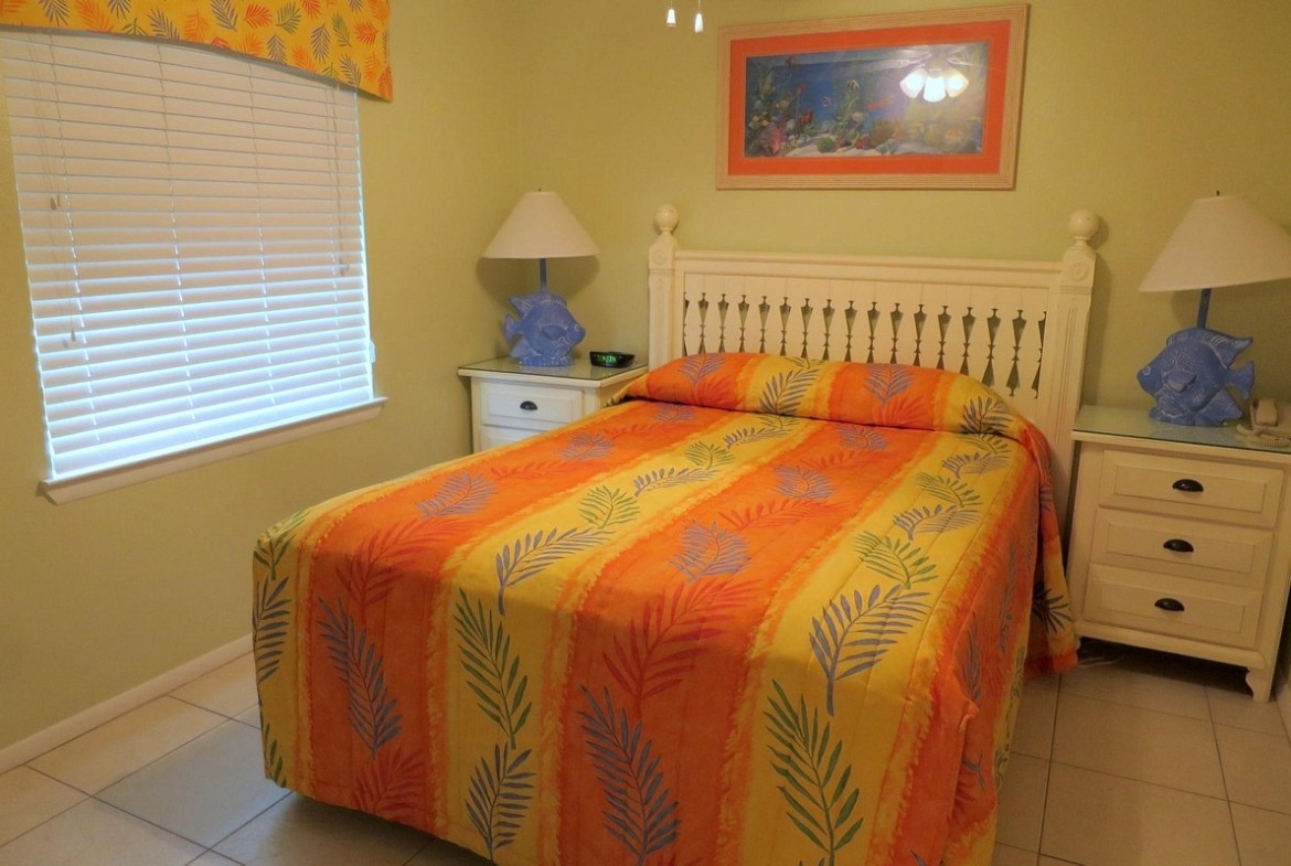 Coconut Palms Beach Resort bedroom