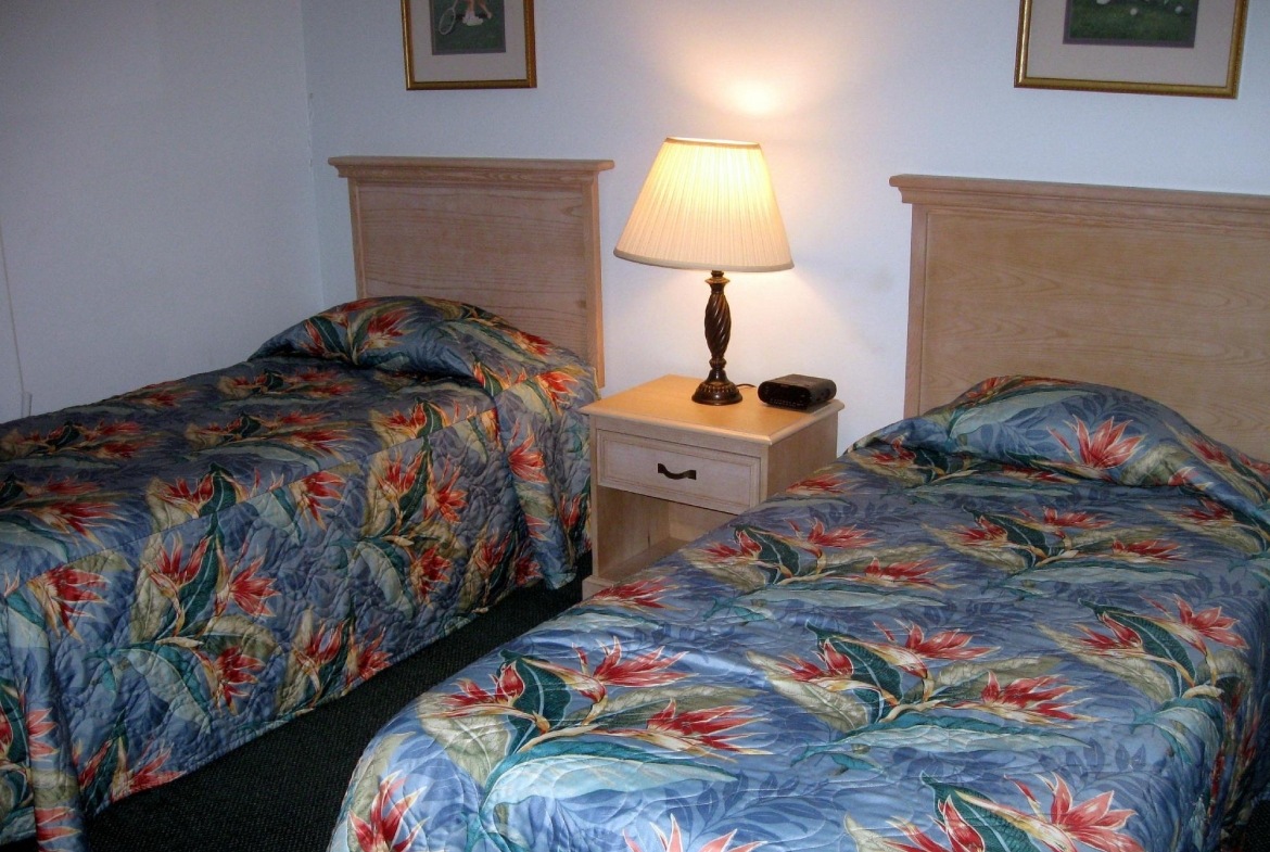 The Cottages by Spinnaker bedroom