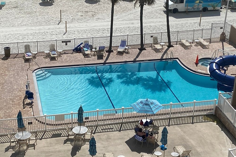 Diamond Daytona Beach Regency pool