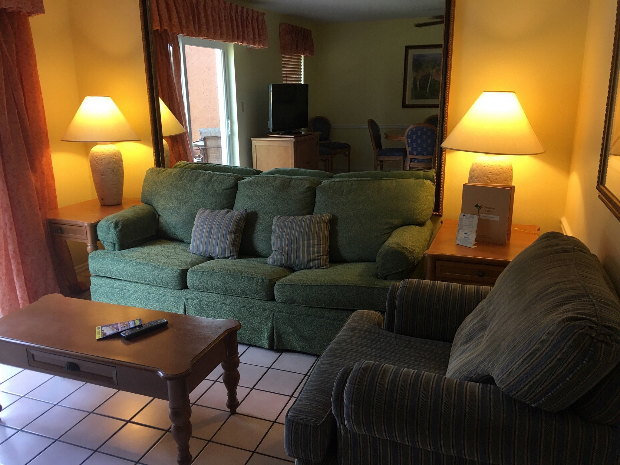 Fantasyworld Club Villas living room