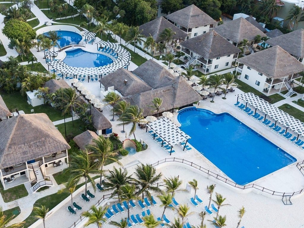 resort exterior pool