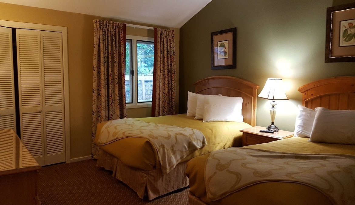 second bedroom