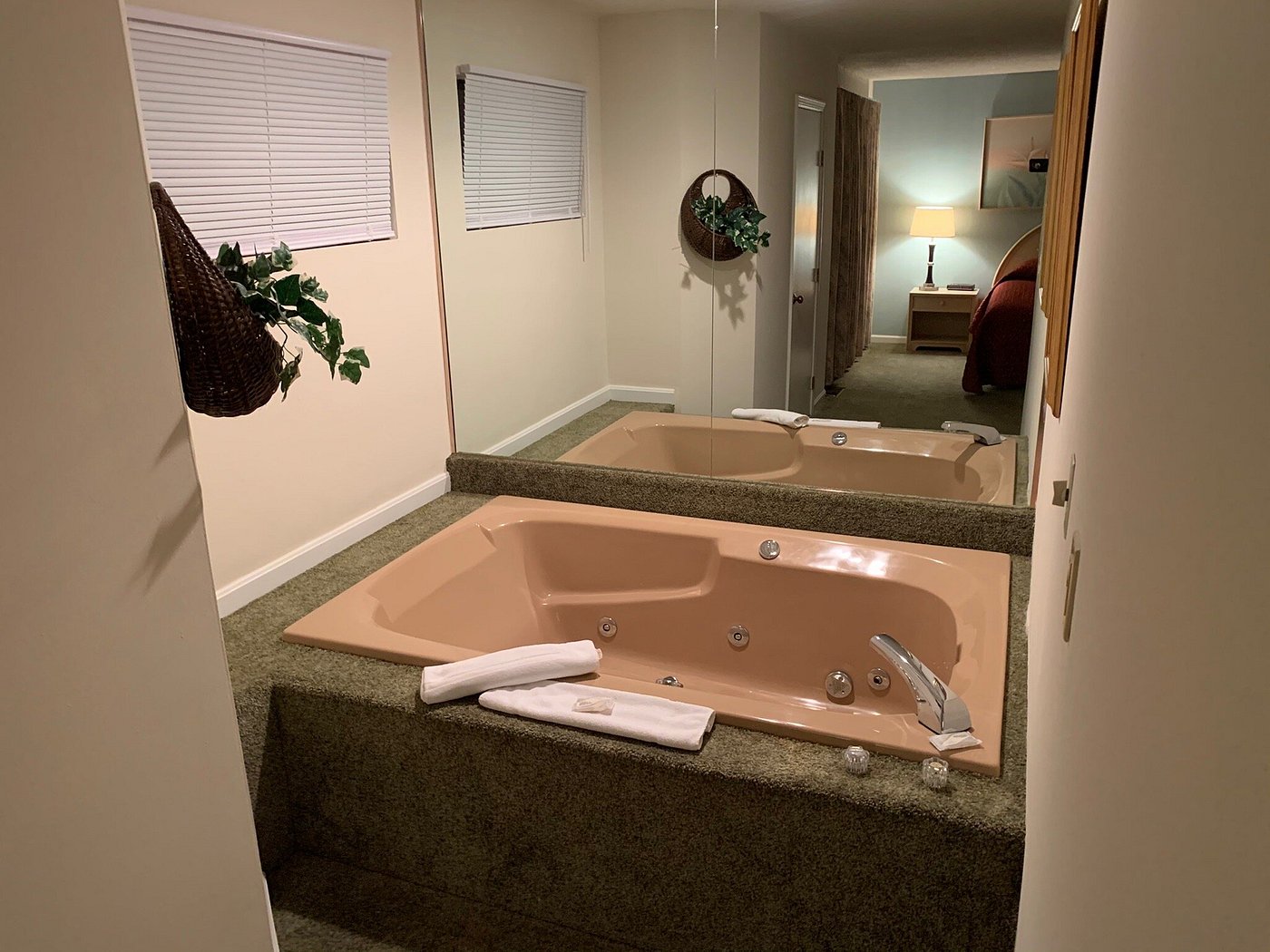 bath tub
