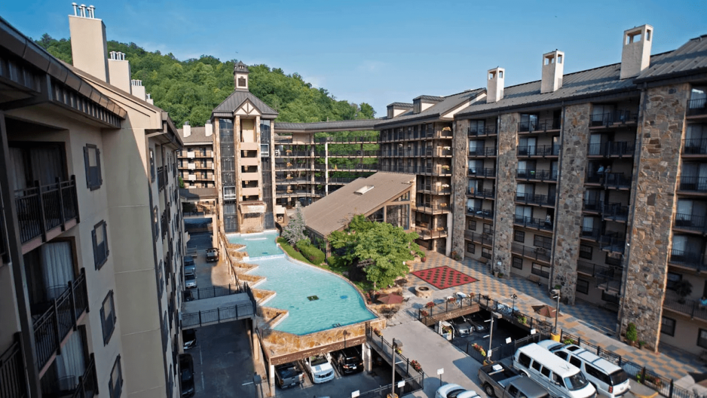 Gatlinburg Town Village