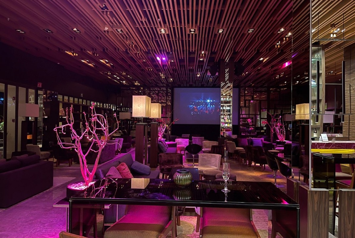 Grand Velas International Residence dining