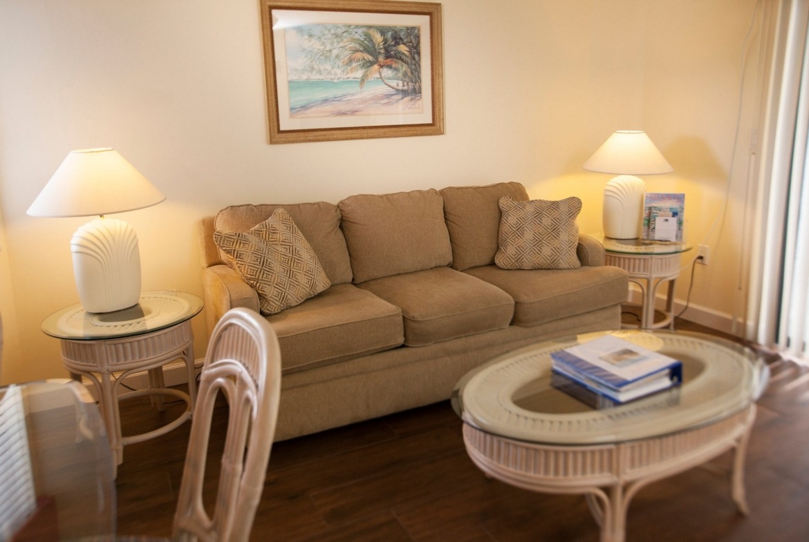 Gulf Tides Of Longboat Key living room