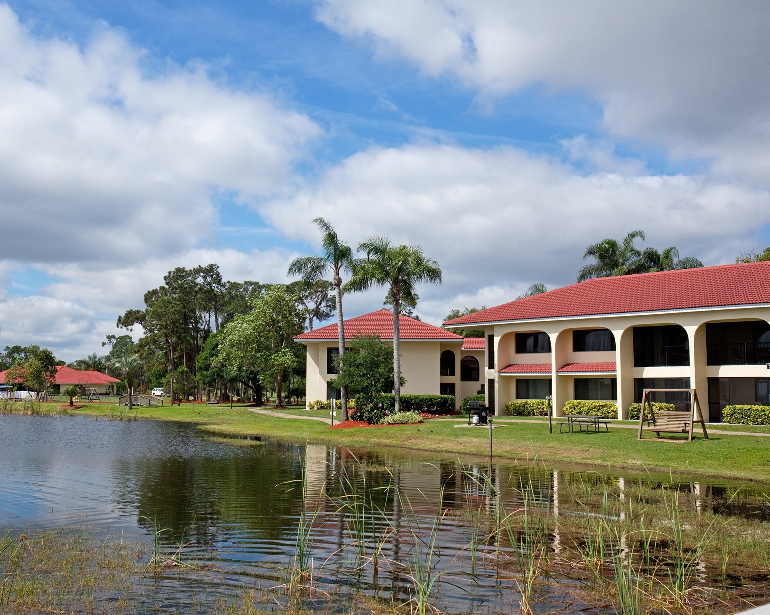 Harder Hall Lakeside Villas main