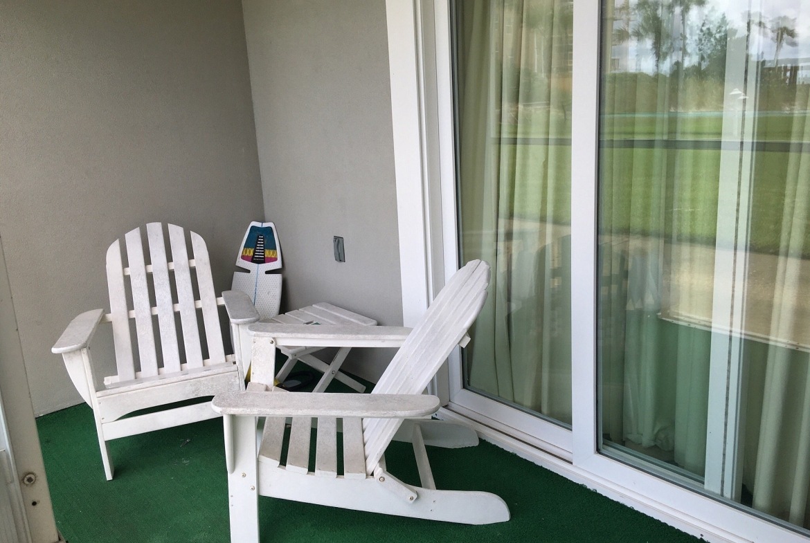 Holiday Beach Resort- Destin balcony