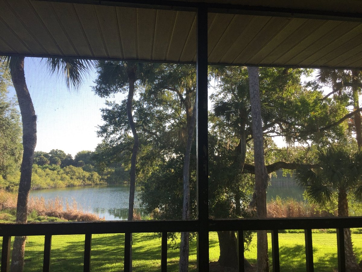 resort club view