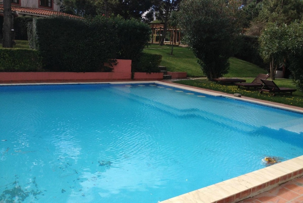 Les Chalets Pool