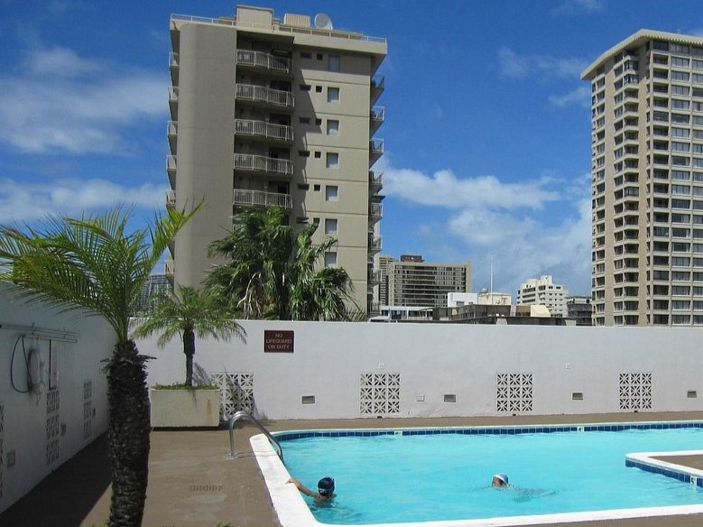 roof top pool