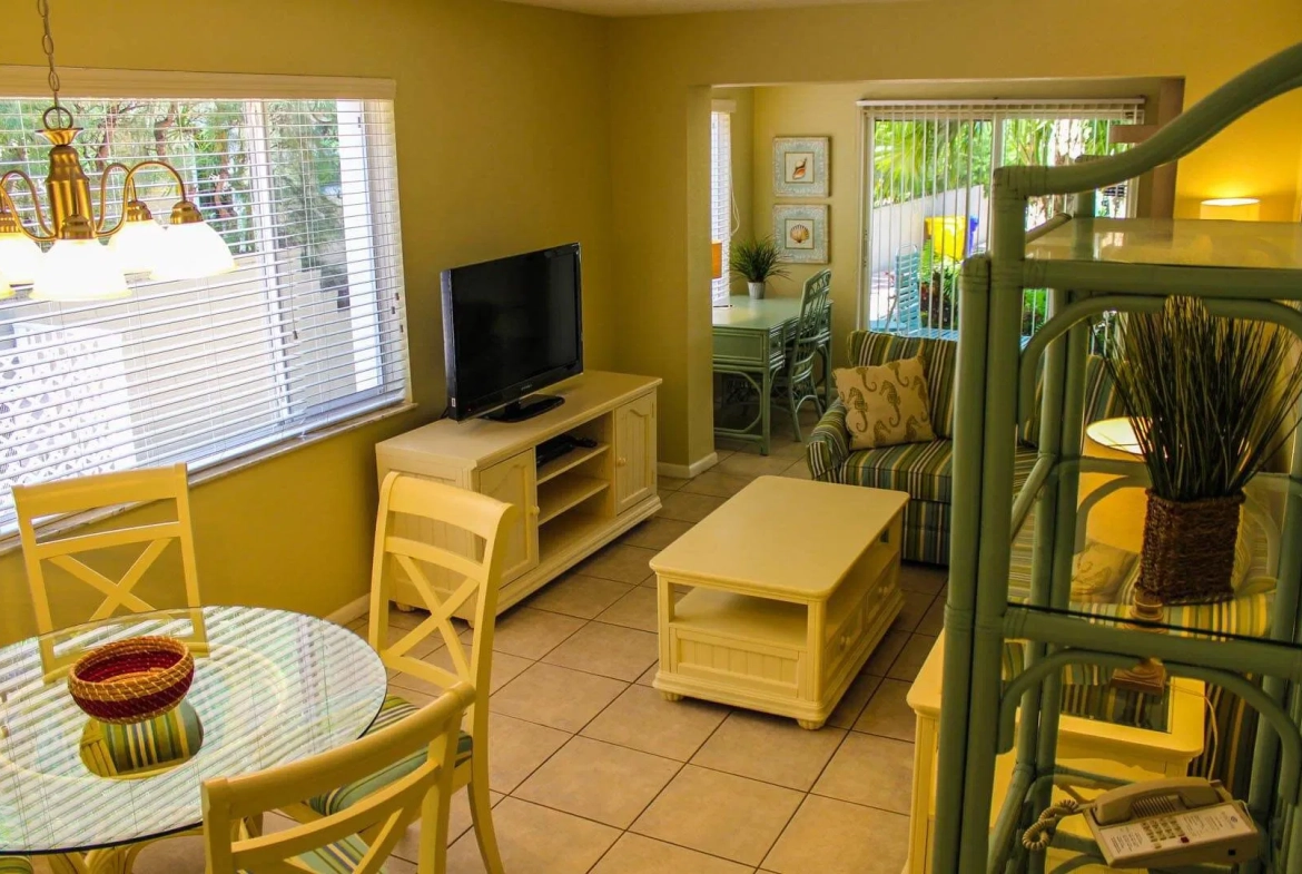 living and dining room