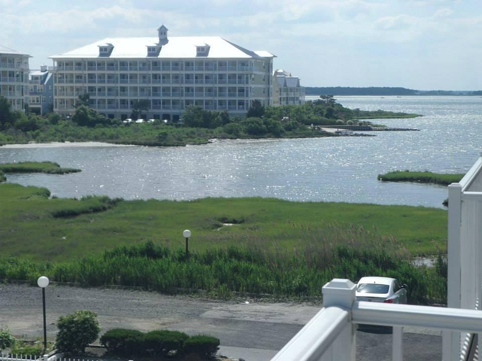 resort surrounding
