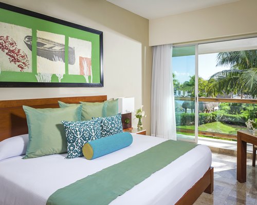 Mayan Palace Riviera Maya bedroom