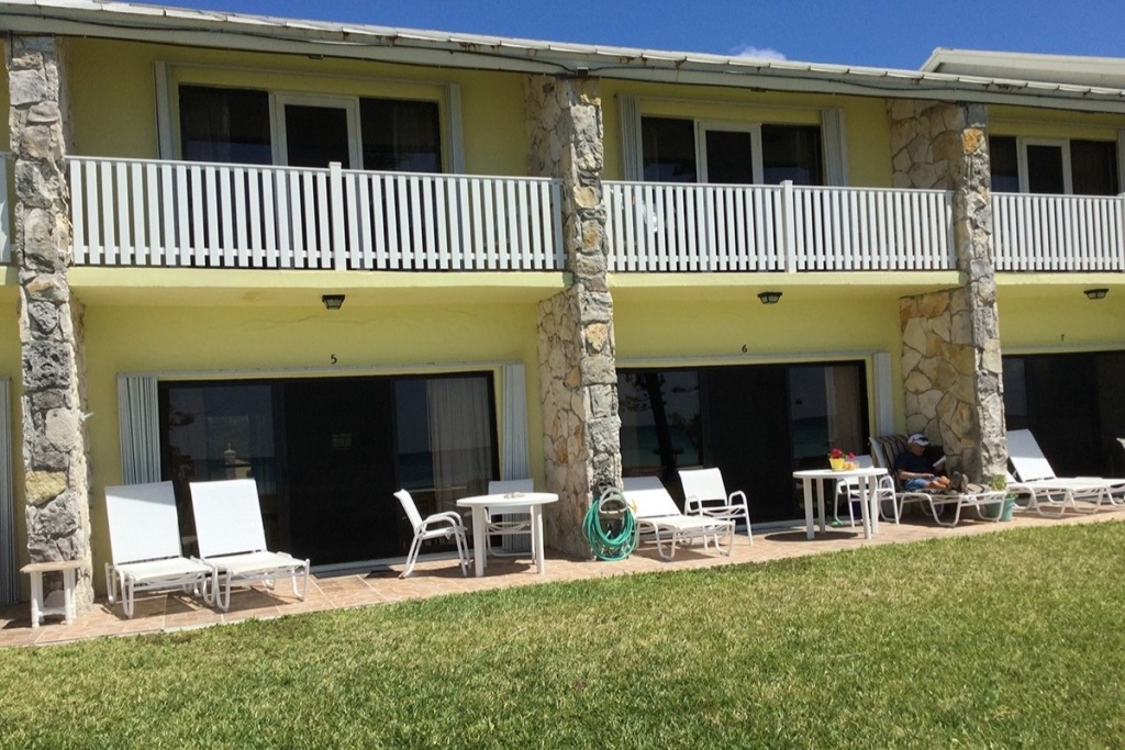 Mayfield Beach And Tennis Club