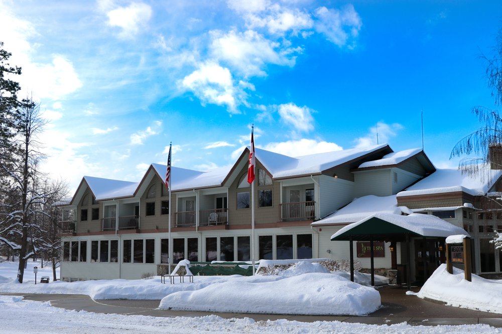 Meadow Lake Golf And Ski Resort exterior