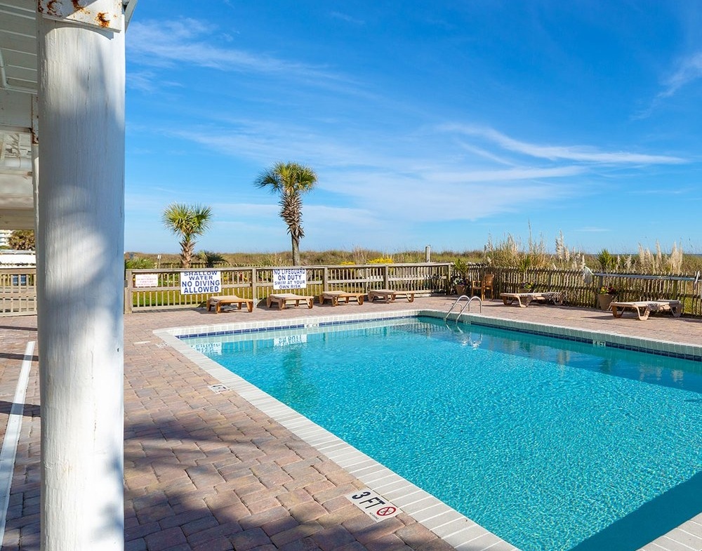Windy Shores II Pool