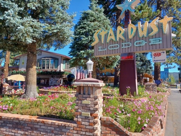 The Stardust Lodge
