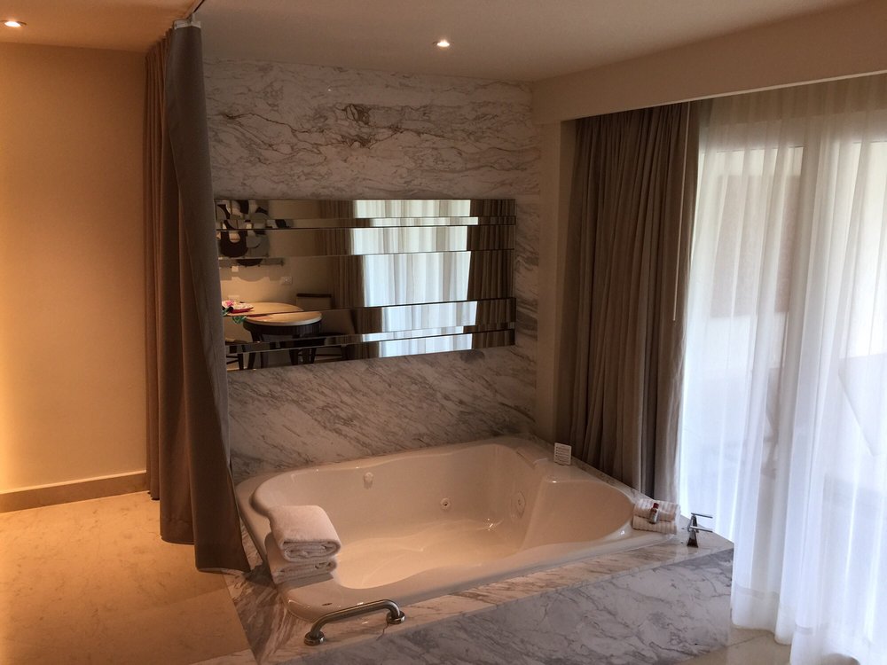 Whirlpool Tub