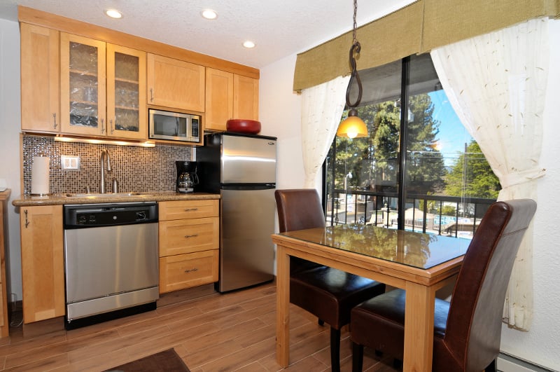 The Stardust Lodge Dining Area